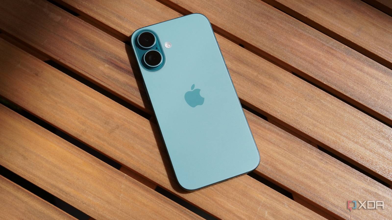 So sánh iPhone 17 và iPhone 16: Nâng cấp hiệu năng, camera và pin ấn tượng - 3