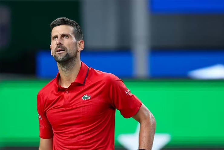 Djokovic gặp nhiều thách thức khi đã ở sườn dốc bên kia của sự nghiệp
