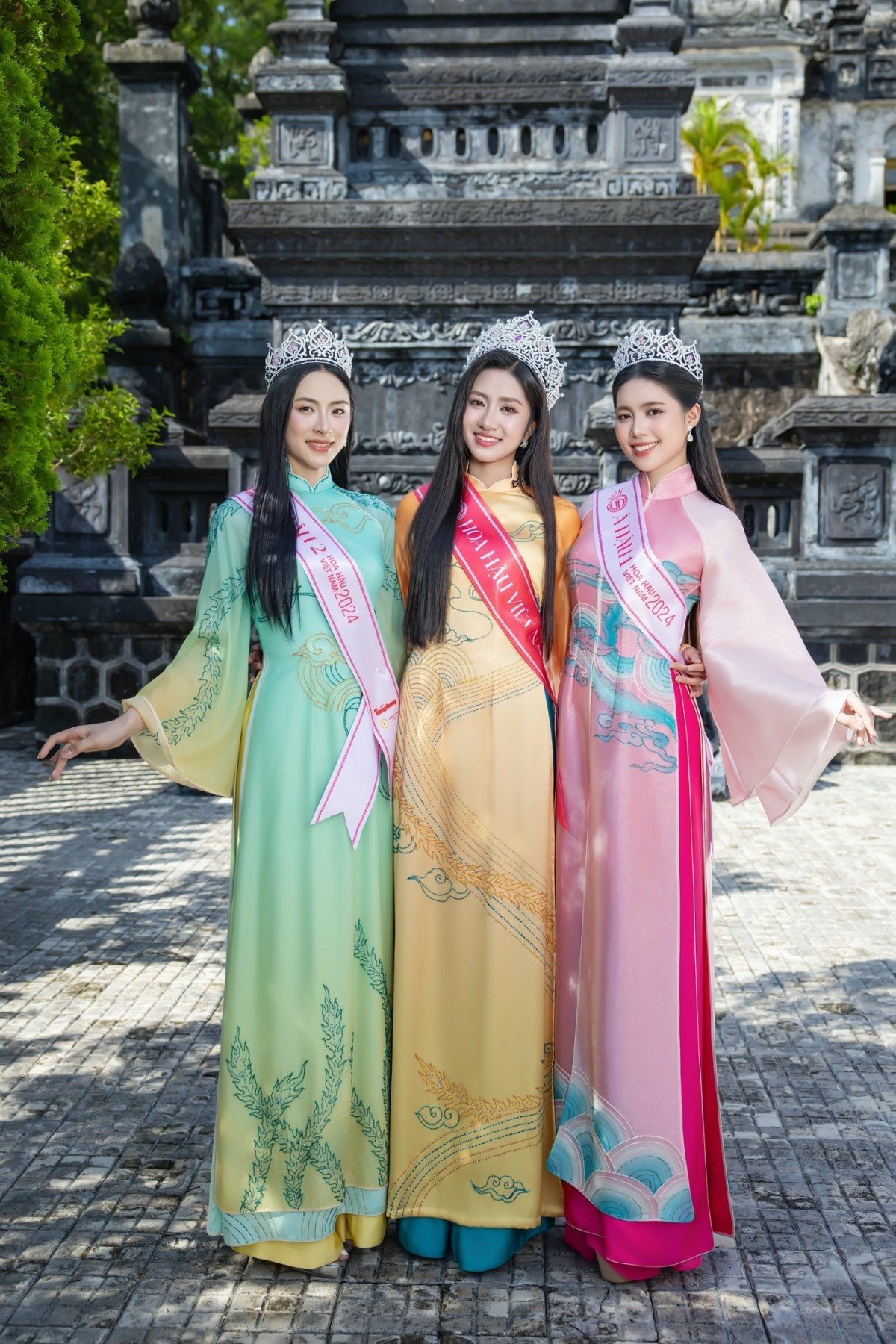 Năm 2025 đầy ý nghĩa và hành trình thăng hạng nhan sắc của Hoa hậu Hà Trúc Linh - 6