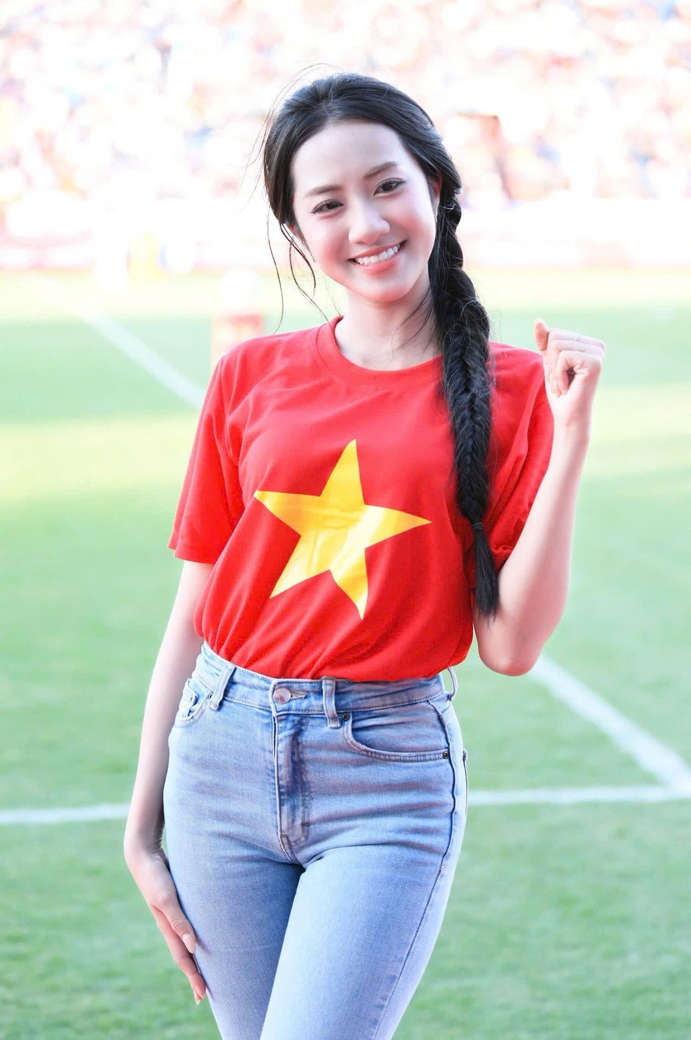 Năm 2025 đầy ý nghĩa và hành trình thăng hạng nhan sắc của Hoa hậu Hà Trúc Linh - 7