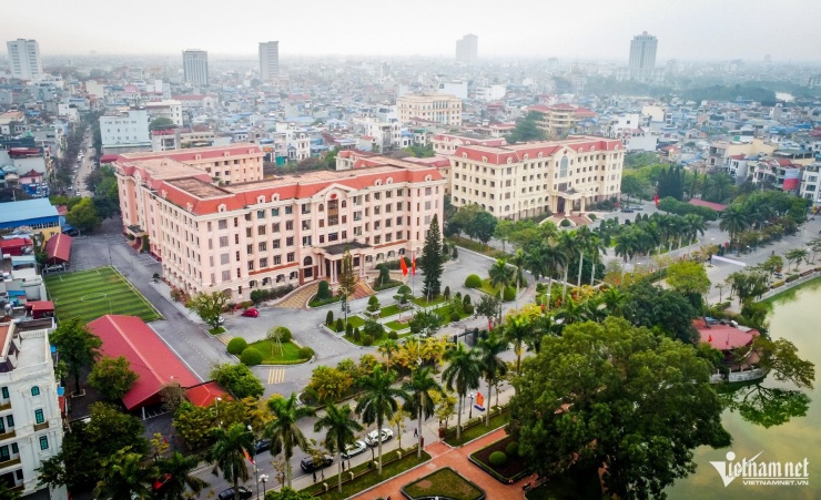 Cận cảnh trụ sở UBND tỉnh Nam Định cũ, nay thành trụ sở 'siêu phường' ở Ninh Bình - 1