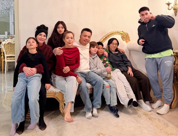 Mỹ Lệ quây quần đại gia đình trong biệt thự 1.400 m2 ở Đức - 4