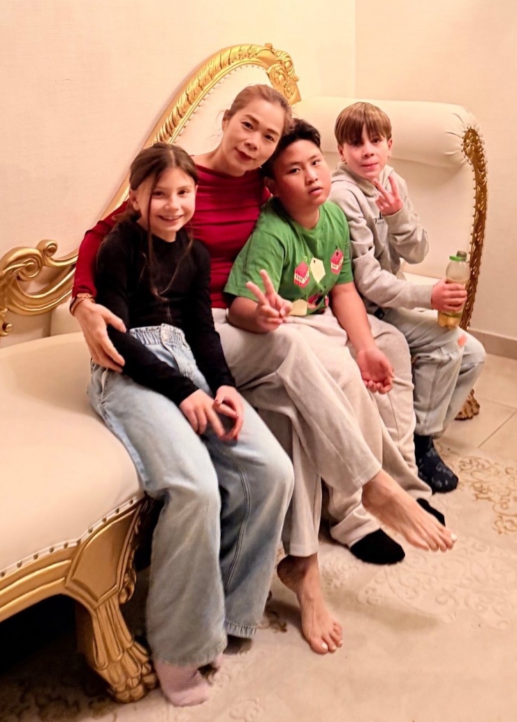 Mỹ Lệ quây quần đại gia đình trong biệt thự 1.400 m2 ở Đức - 5