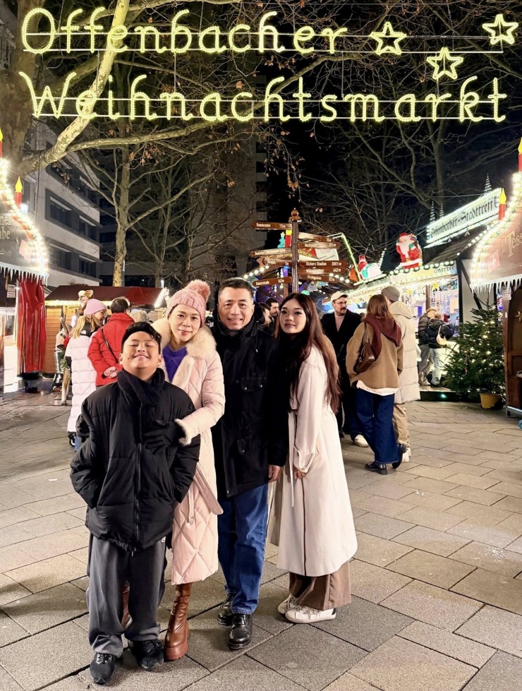 Mỹ Lệ quây quần đại gia đình trong biệt thự 1.400 m2 ở Đức - 9