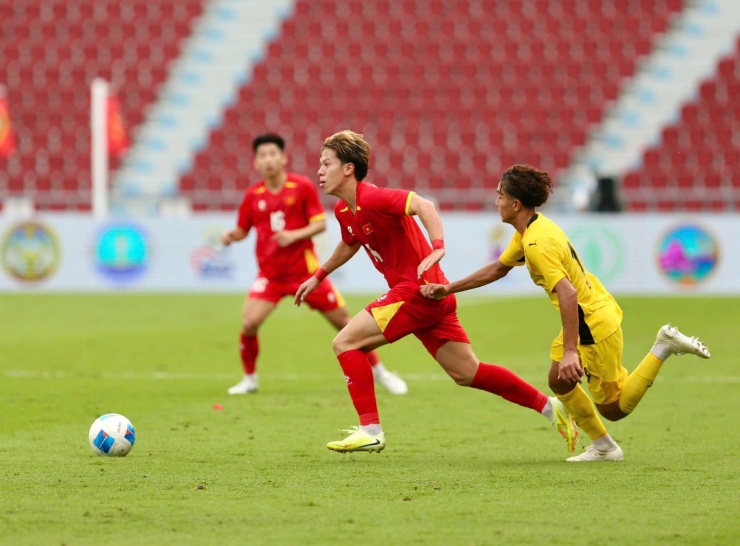 Viktor Lê được trao cơ hội nhiều hơn ở các giải đấu gần đây. Ảnh: VFF