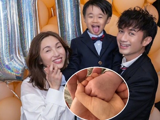 Cổ Cự Cơ đón con thứ hai chào đời