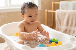 Thu hồi lô nước tắm gội trẻ em do không đạt chỉ tiêu vi sinh: Thông tin cần lưu ý cho người tiêu dùng