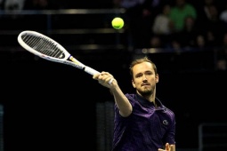 Nóng nhất thể thao sáng 3/1: Medvedev đề nghị đổi giờ thi đấu ở Australian Open