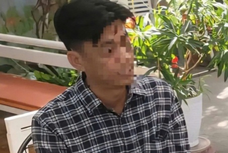 Yêu “trai đẹp” trên mạng, cô gái bị quay clip nhạy cảm tống tiền