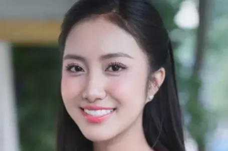 Hà Trúc Linh: 'Tôi đã phụ giúp bố mẹ những khoản tiền vừa sức'