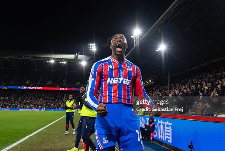 Mateta lọt tầm ngắm của MU