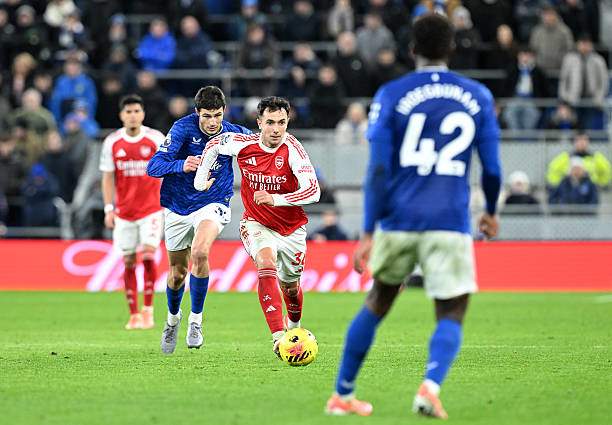 Lấy bóng trong chân Zubimendi có lẽ là một trong những điều khó làm nhất ở Premier League