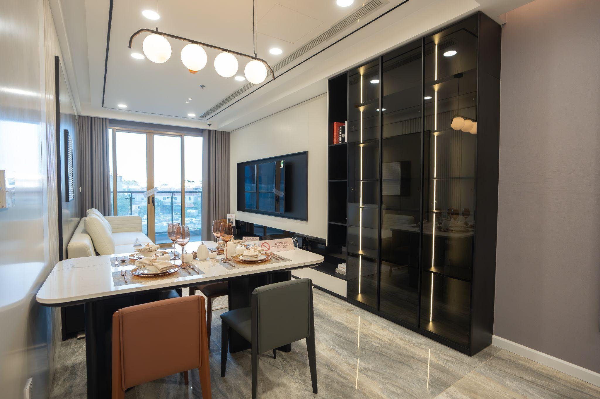 Các căn hộ 2 phòng ngủ full nội thất tại The Queen đang được nhiều khách hàng ưa chuộng bởi giá trị khai thác đa năng