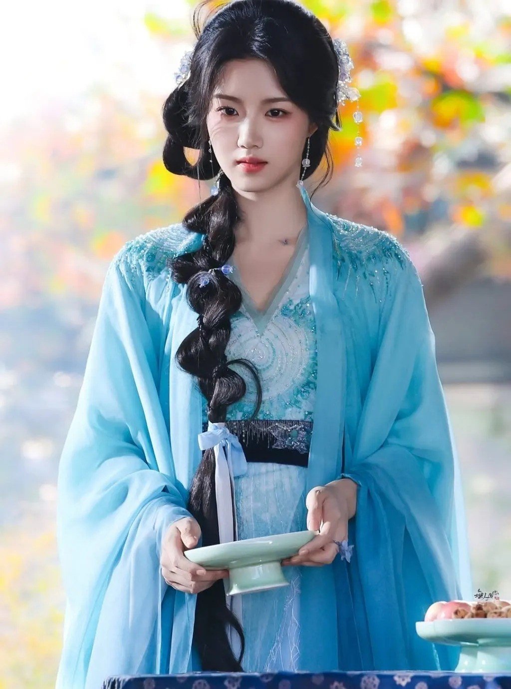 Sao Hoa ngữ có màn lột xác đỉnh cao: Từ "lỗ hổng visual" thành xinh như tiên nữ - 4