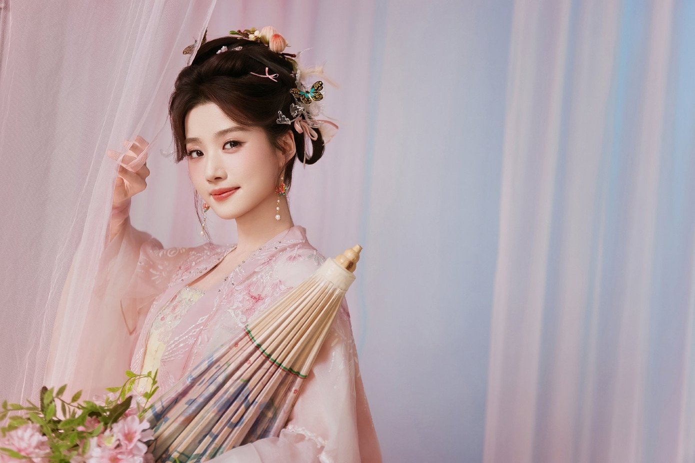 Sao Hoa ngữ có màn lột xác đỉnh cao: Từ "lỗ hổng visual" thành xinh như tiên nữ - 13