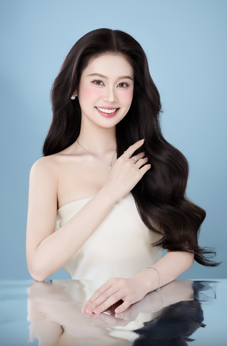 Chân dung 50 nhan sắc rạng rỡ tại Miss World Vietnam 2025 - 3