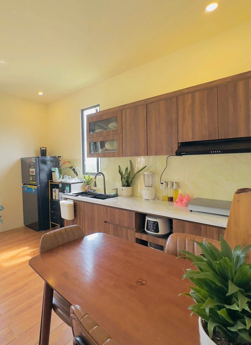 Không gian xung quanh và bên trong căn nhà của Công&nbsp;