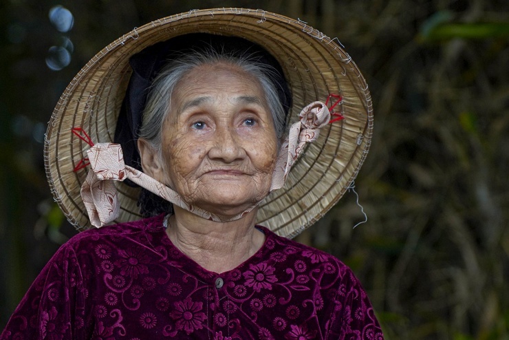 Từ người chèo đò sông Hoài đến 'cụ bà đẹp nhất thế giới' - 5