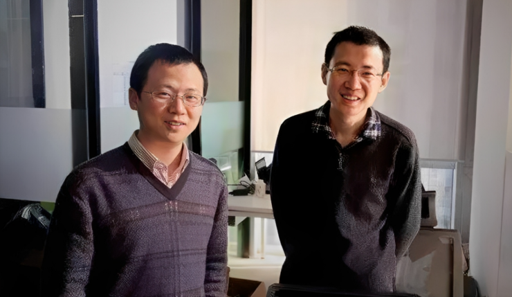 Trần Vân Trí và Trần Thiên Thạch, hai anh em 8X đứng sau thành công của Cambricon. Ảnh: Baidu