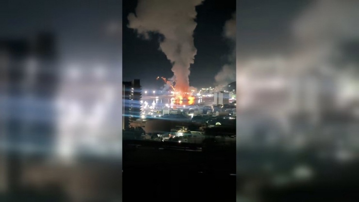 Hình ảnh được CNN xác nhận cho thấy một cuộc tấn công vào cảng La Guaira của Venezuela. (Ảnh: CNN)