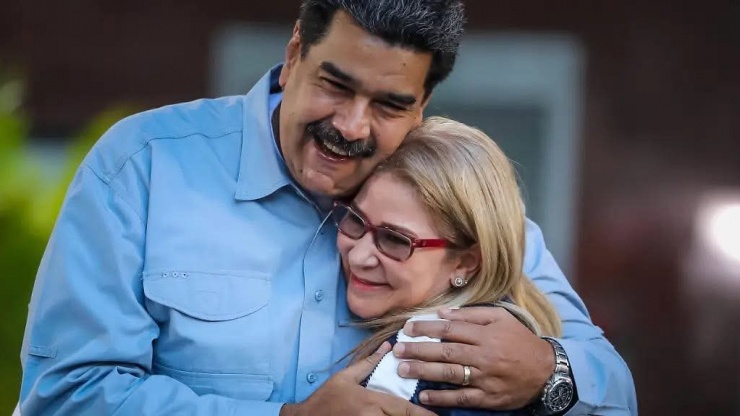 Đã rõ số phận vợ chồng Tổng thống Venezuela Maduro - 1