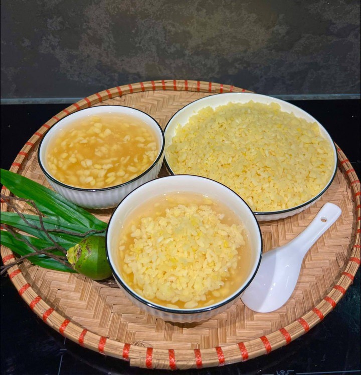 Món cơm gà Hội An và xôi vò.