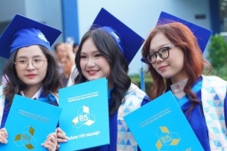Cứ 10 sinh viên Trường Bách khoa TPHCM thì chỉ 4 em ra trường đúng hạn