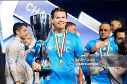 MU gài điều khoản khôn ngoan, bán McTominay từ lâu vẫn mơ "hốt bạc"