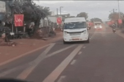 Lý do 2 xe khách liều lĩnh chặn đầu xe đang chạy trên Quốc lộ 14C