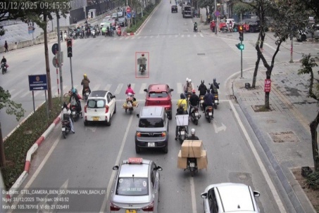 Camera AI phát hiện hơn 100 vi phạm giao thông ngày đầu năm 2026