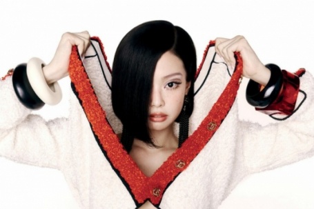 Jennie:  ' Tôi như đứa trẻ chập chững bước ra thế giới ' 