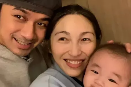 Tranh luận vợ Cổ Cự Cơ sinh con ở tuổi 57