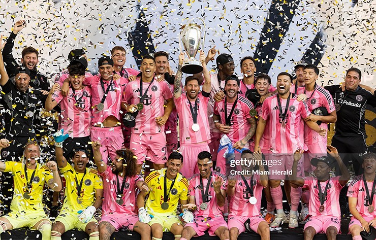 Messi nâng cao danh hiệu MLS cùng Inter Miami