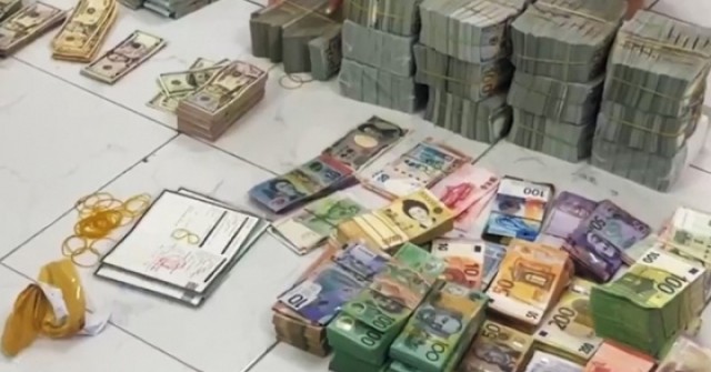 Tiệm vàng, cửa hàng yến sào lén chuyển hàng nghìn tỷ đồng ra nước ngoài