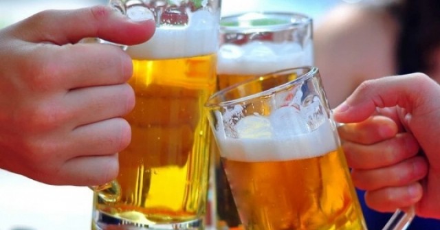 Ba thức uống người men gan cao nên tránh tuyệt đối trong kỳ nghỉ lễ