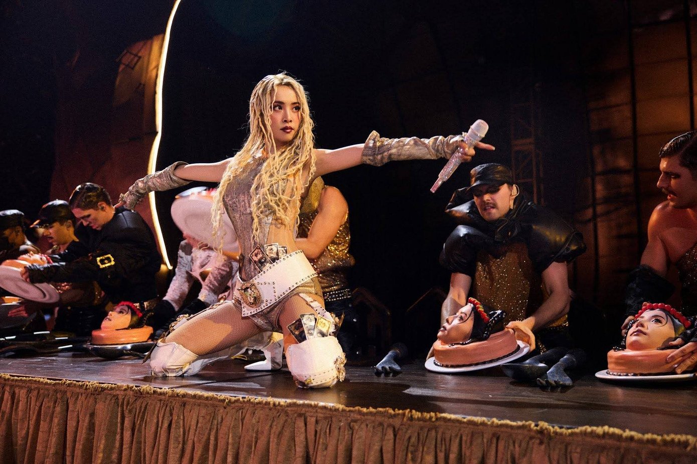 Chuỗi 3 concert đón 120.000 khán giả gây choáng ngợp của Thái Y Lâm.