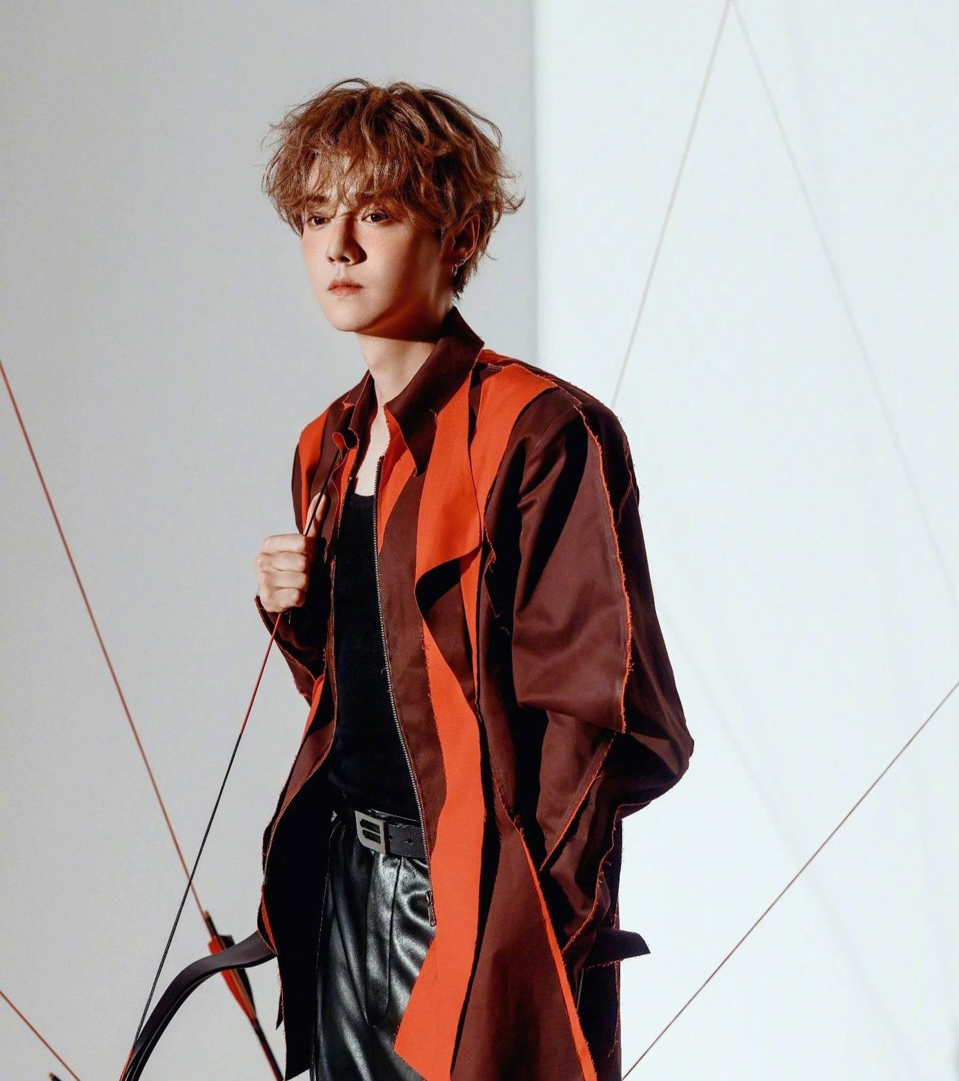 @iamroosie” đăng đàn "bóc phốt" đã quan hệ với nhiều sao nam gây chấn động showbiz Hoa ngữ.