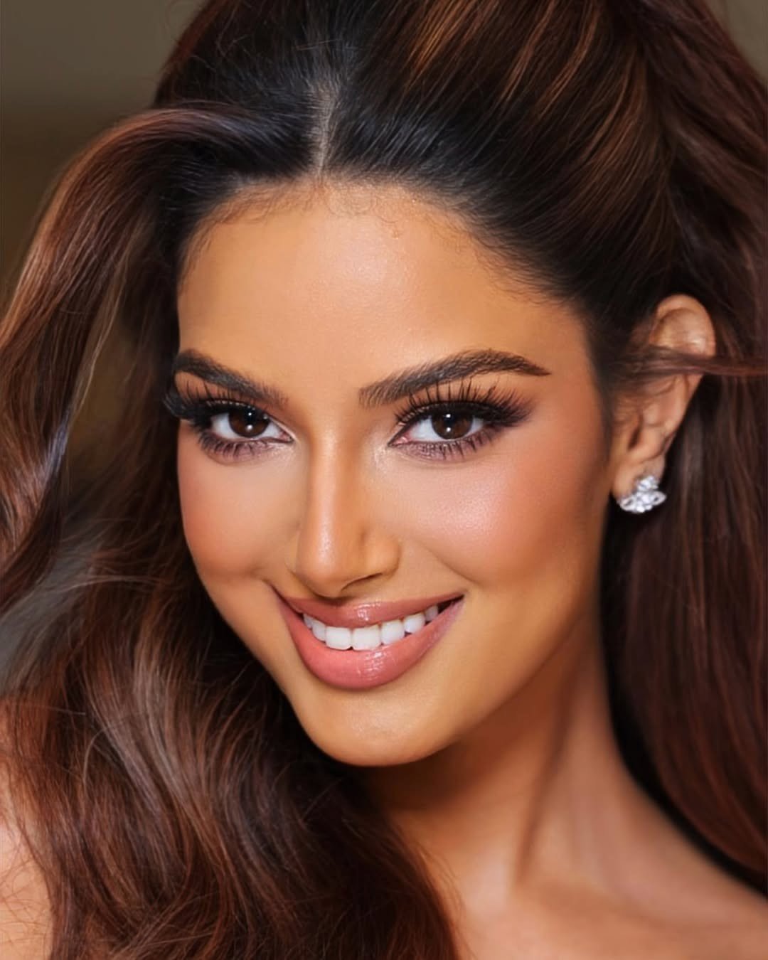 Hai hoa hậu vào top 100 gương mặt đẹp nhất thế giới - 3