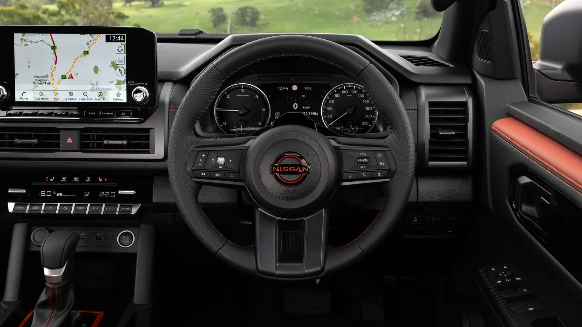 Tất cả các phiên bản đều có màn hình cảm ứng 9 inch, sau vô lăng là màn hình kỹ thuật số 7 inch.