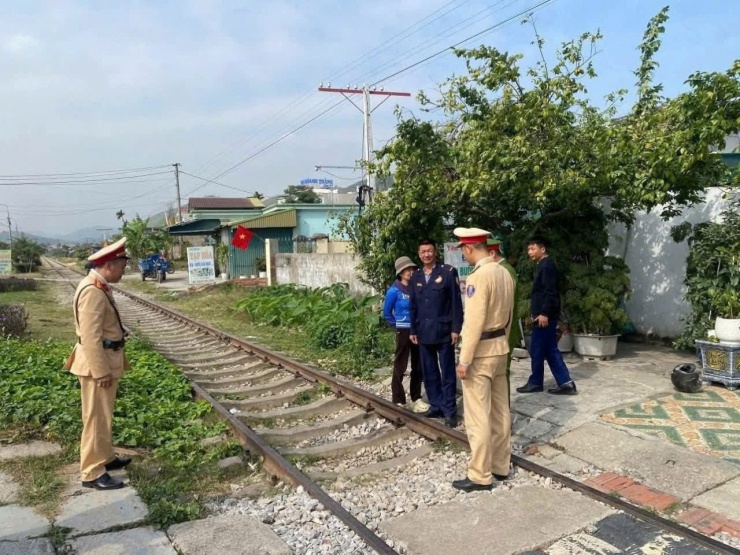 Khu vực đường sắt xảy ra sự việc.