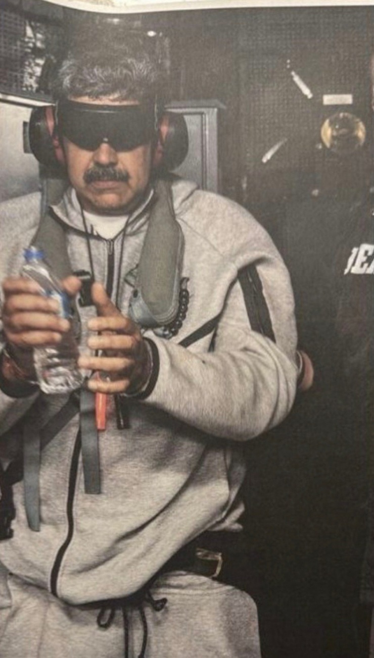 Tổng thống Mỹ Trump tiết lộ vị trí của Tổng thống Venezuela Maduro - 1