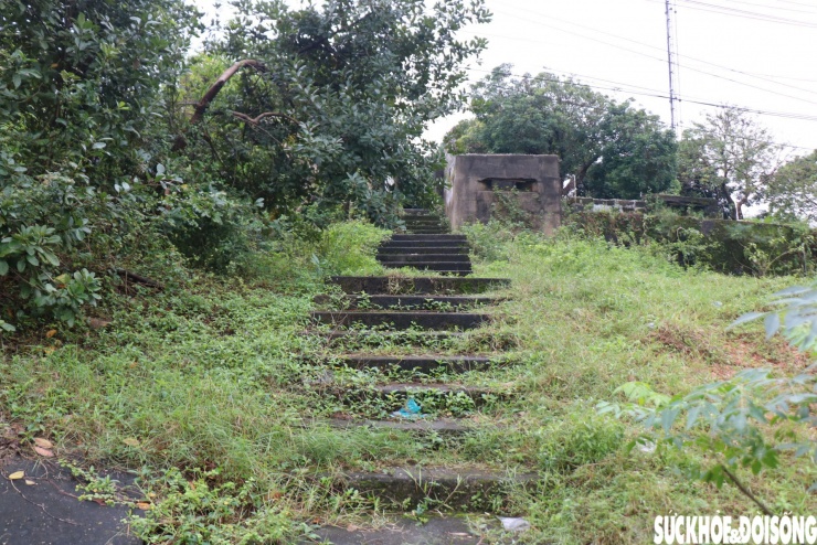 Dù vị trí cửa biển ngày nay đã thay đổi (nằm cách vị trí cũ khoảng 4km), nhưng dấu ấn của lối kiến trúc Vauban, một phong cách kiến trúc quân sự phương Tây nổi tiếng với khả năng bố phòng kiên cố, giúp hạn chế tối đa góc chết và tăng sức chịu đựng trước hỏa lực pháo binh và ký ức về công trình Trấn Hải Thành vẫn còn in đậm.