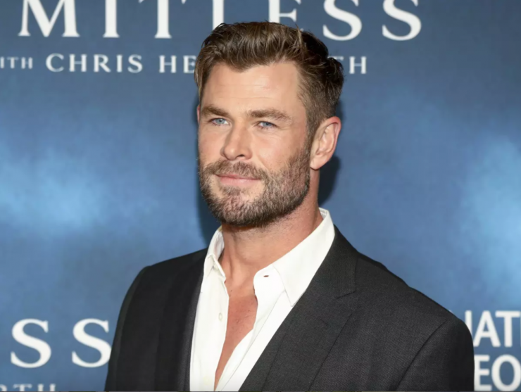 Chris Hemsworth trong trailer Limitless With Chris Hemsworth. Tác phẩm phát sóng lần đầu năm 2022, được giới chuyên môn đánh giá cao. Video: Disney+/National Geographic