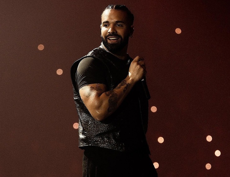 10 ca sĩ có thu nhập cao nhất thế giới - 7