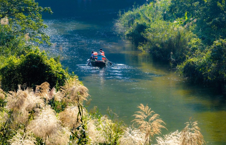 Khung cảnh bình yên, đẹp say đắm lòng người những ngày này ở Ninh Bình. Ảnh: Ngọc Linh