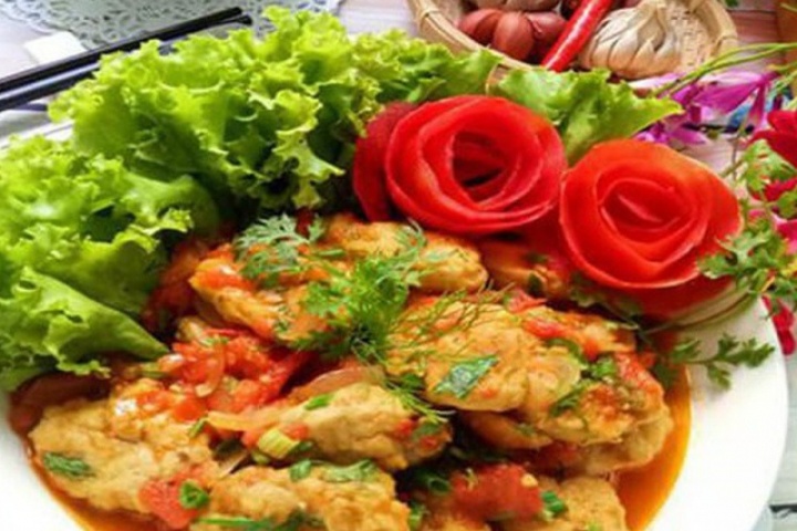 Chả cá ngon thế, lành thế tại sao ít có mặt trong mâm cỗ Tết?