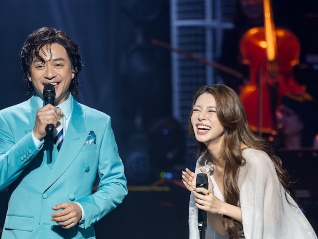 Khán giả bật cười với màn đưa đẩy của ca sĩ Bùi Lan Hương, Tuấn Hưng