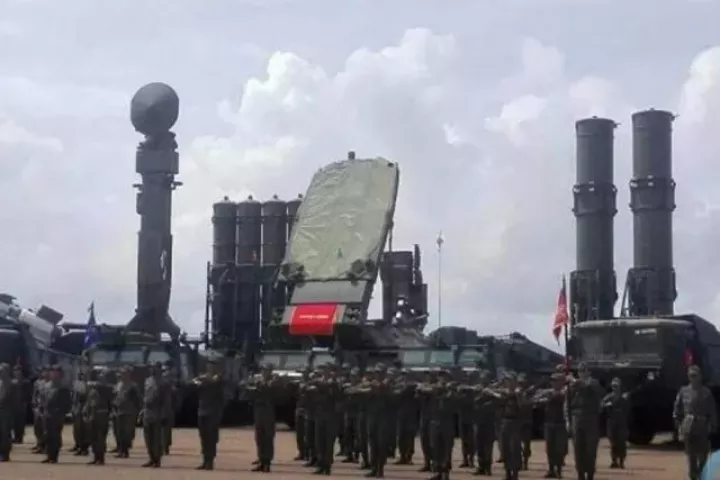 Vì sao các hệ thống phòng không S-300VM, Buk-M2E Venezuela hoàn toàn im tiếng khi bị Mỹ tấn công?