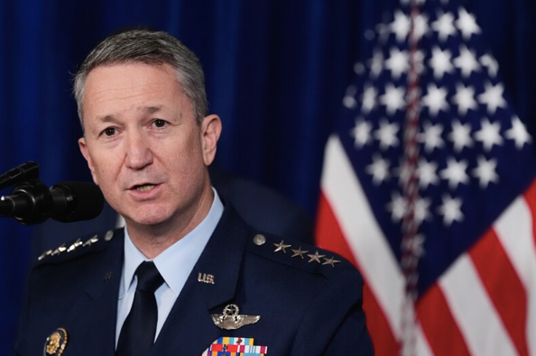 Tướng Mỹ hé lộ chi tiết chiến dịch đột kích dinh tổng thống Venezuela - 1