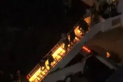 Máy bay chở Tổng thống Venezuela Maduro hạ cánh xuống New York